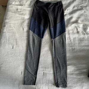 Outdoor voices legging